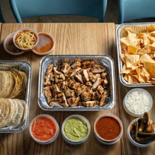 Tray of 1 Pound (lb) of Chicken