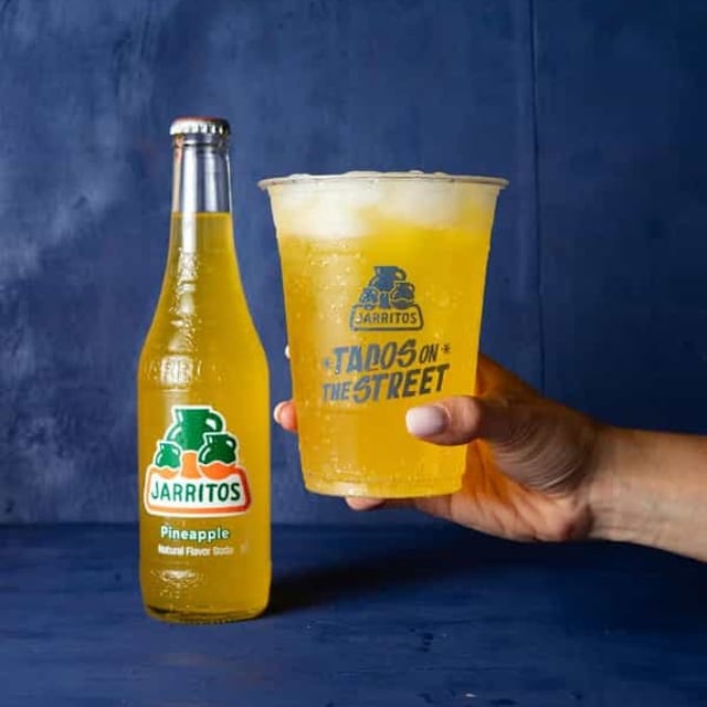 Jarritos.